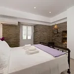 Korina's Ándros