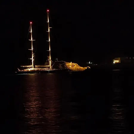 Korina's Apartment Ándros