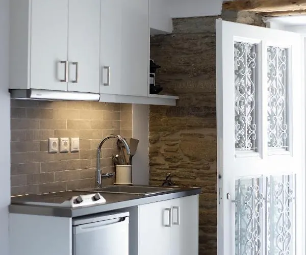 Korina's Lägenhet Ándros